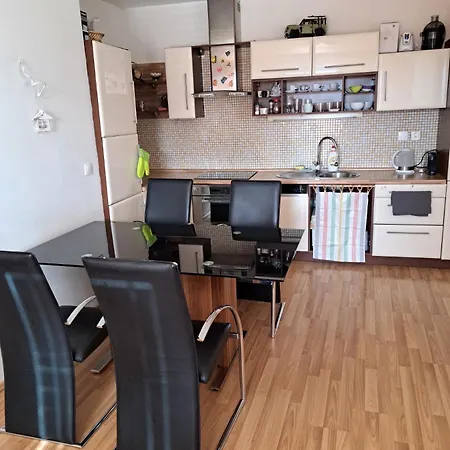 Apartment In The Center Of Poprad-free Parking